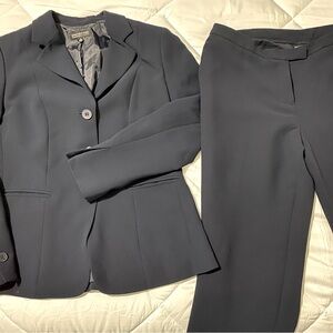 Jones New York Platinum Collection Pant Suit NAVY